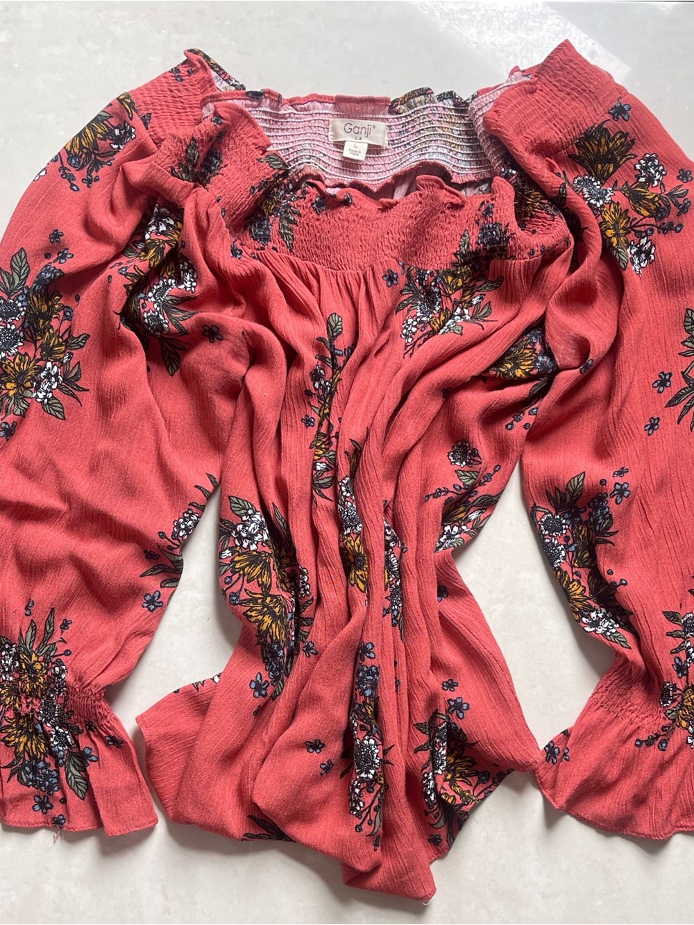 Women’s Coral Floral Peasant Top Size L